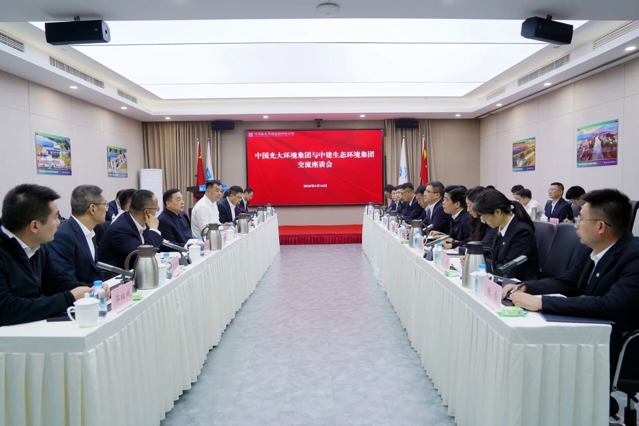 2044313172044738560.jpg f1db5e9ee56b2121a91e74998166328e.jpg